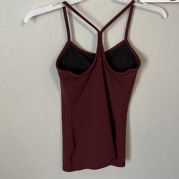 Lululemon tank size 6 - Picture 3 of 5